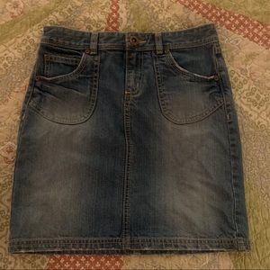 Old Navy denim skirt